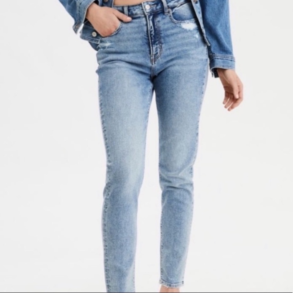 American Eagle Stretch Mom Jeans Size 0/25